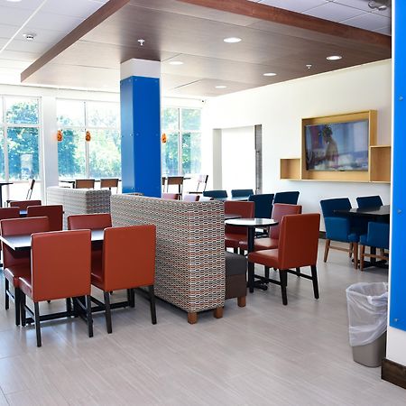 Holiday Inn Express & Suites - Bensenville - O'Hare By Ihg Exteriör bild